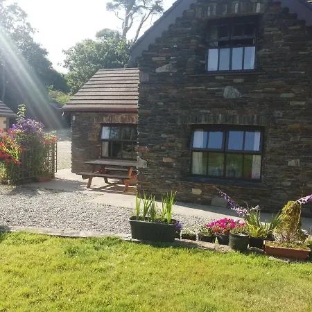 Lovely Sea View In Rineen - 4 Guests