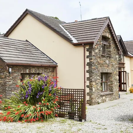 Lovely Sea View In Rineen - 4 Guests Skibbereen